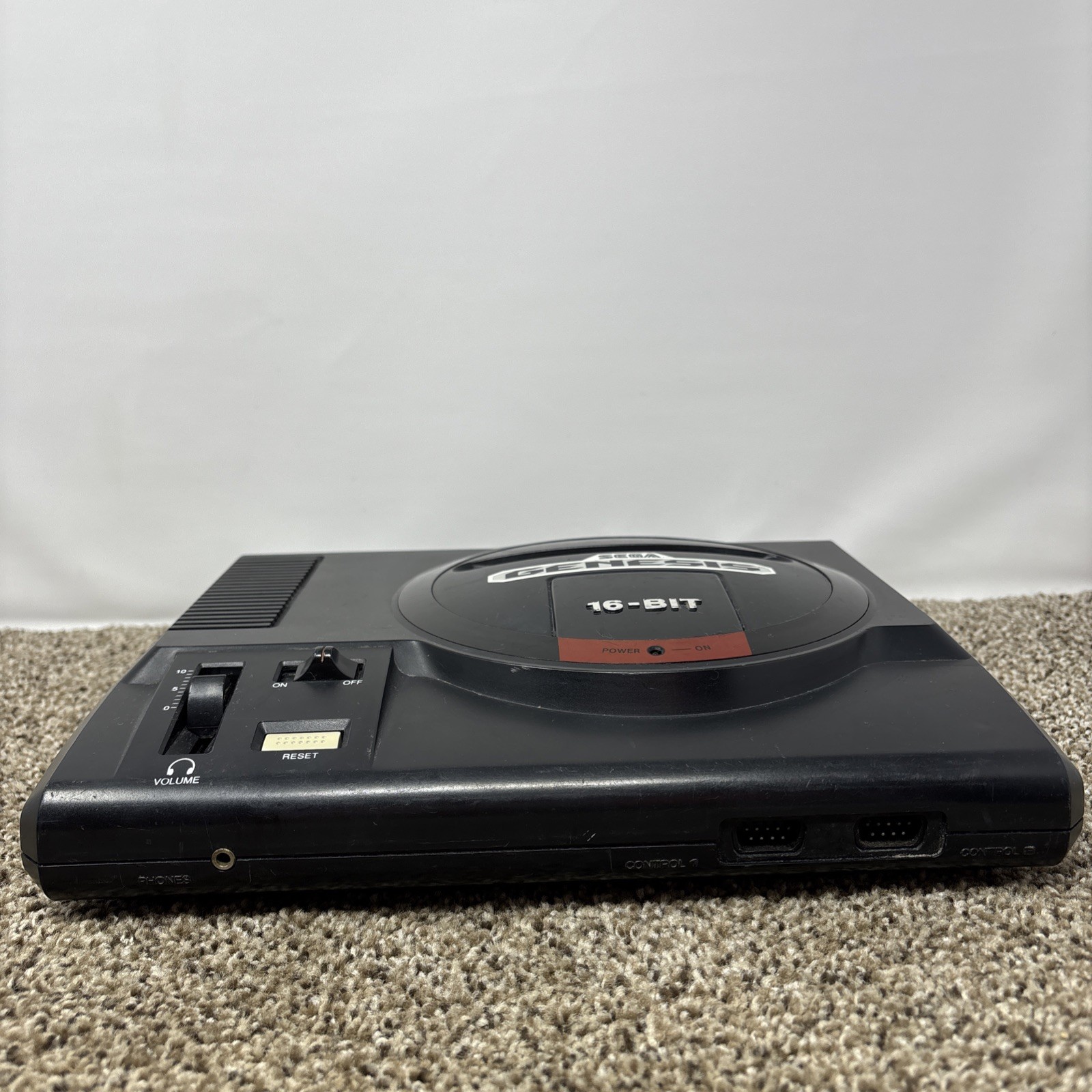 Sega Genesis Model 1601 Gen 1 Console System Bundle - Tested and Works