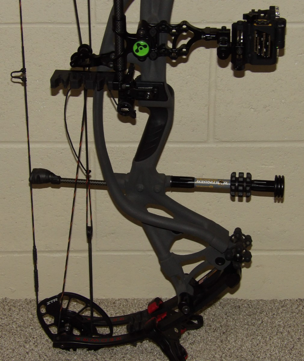 Hoyt Carbon RX-4 Ultra Bow Package- 60/70 lb- RX4- 27 to 30" DL- Storm Finish