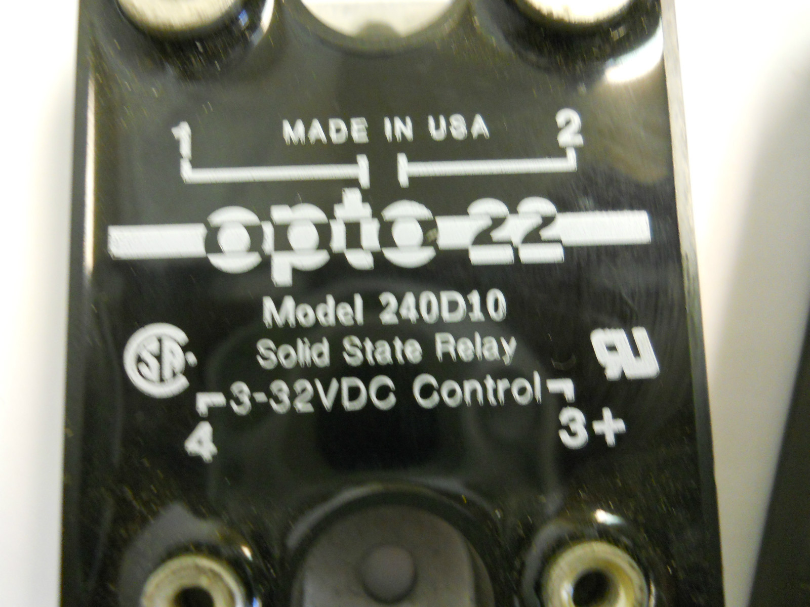 OPTO 22 240D10 SOLID STATE RELAY 3-32 VDC NEW CONDITION IN BOX
