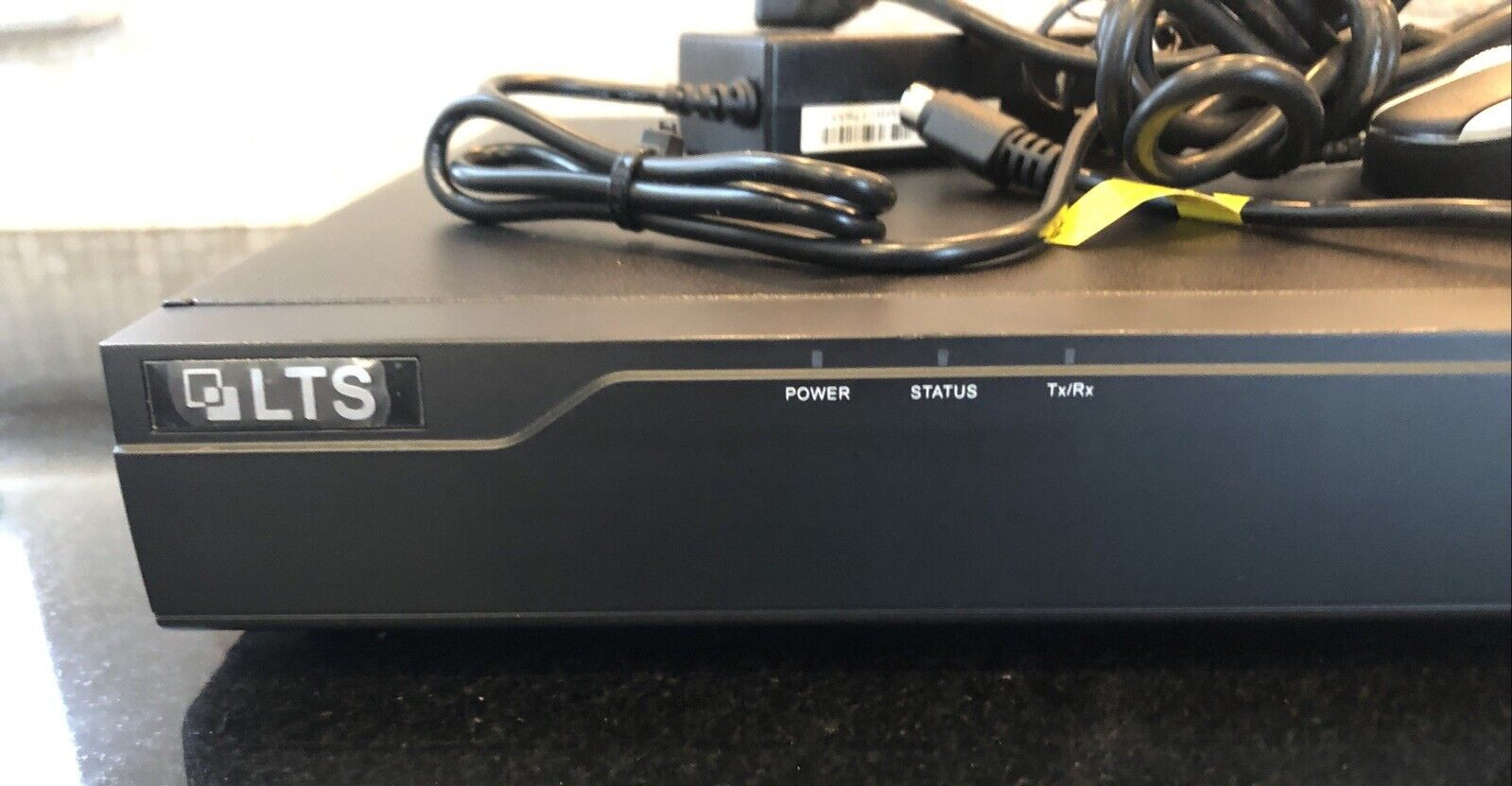 LTS LTN8704Q-P4