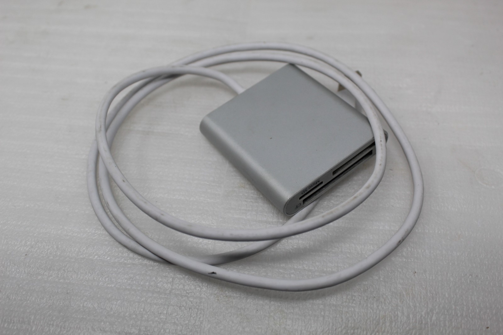 EC Technology SD Card Reader Aluminum Superspeed USB 3.0 Multi-In-1 Card Reader