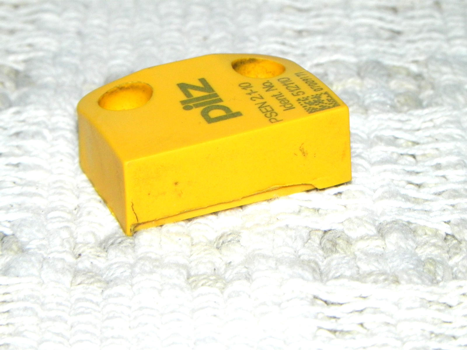 Pilz SPEN 2.1-10 Magnetic Switch 512110