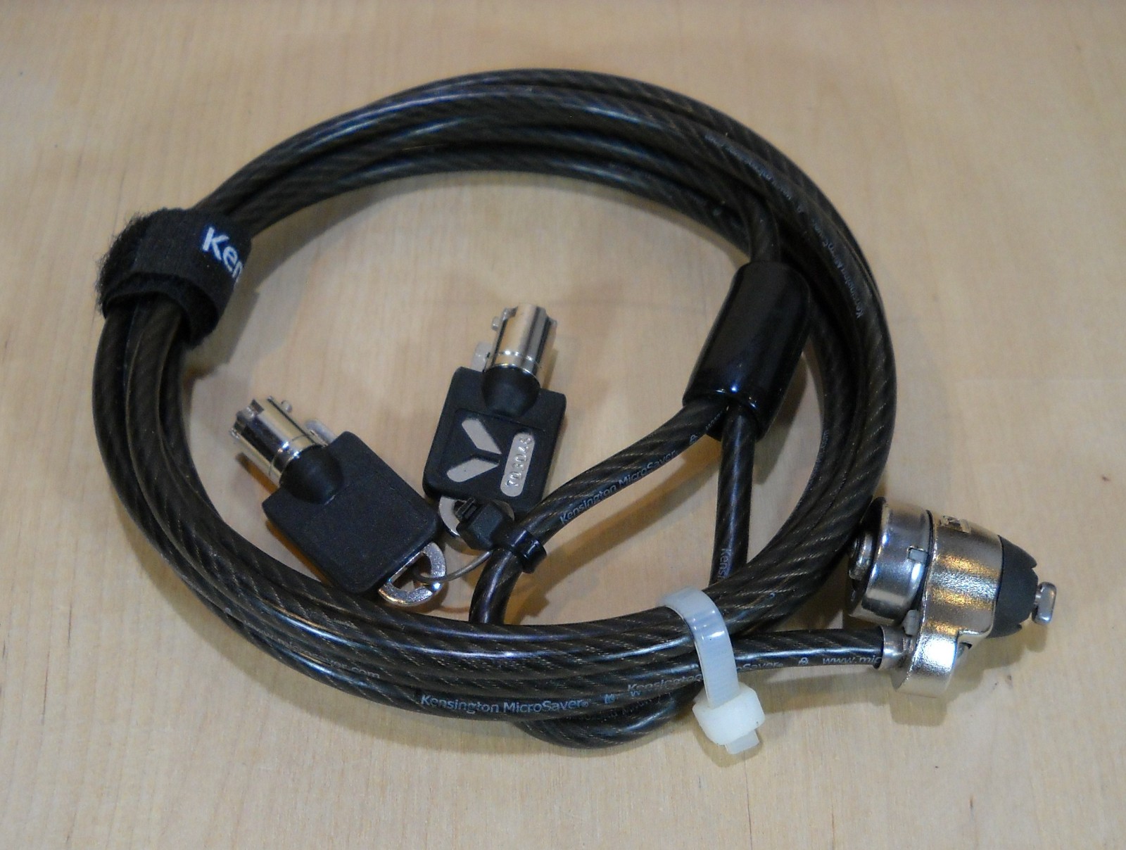 Kensington MicroSaver Cable Computer Security Keyed Lock