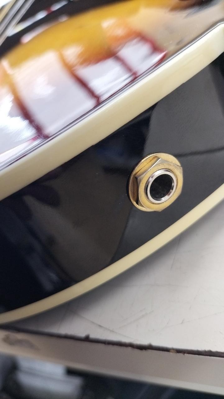 ORTEGA RMFE90TS Mandolin