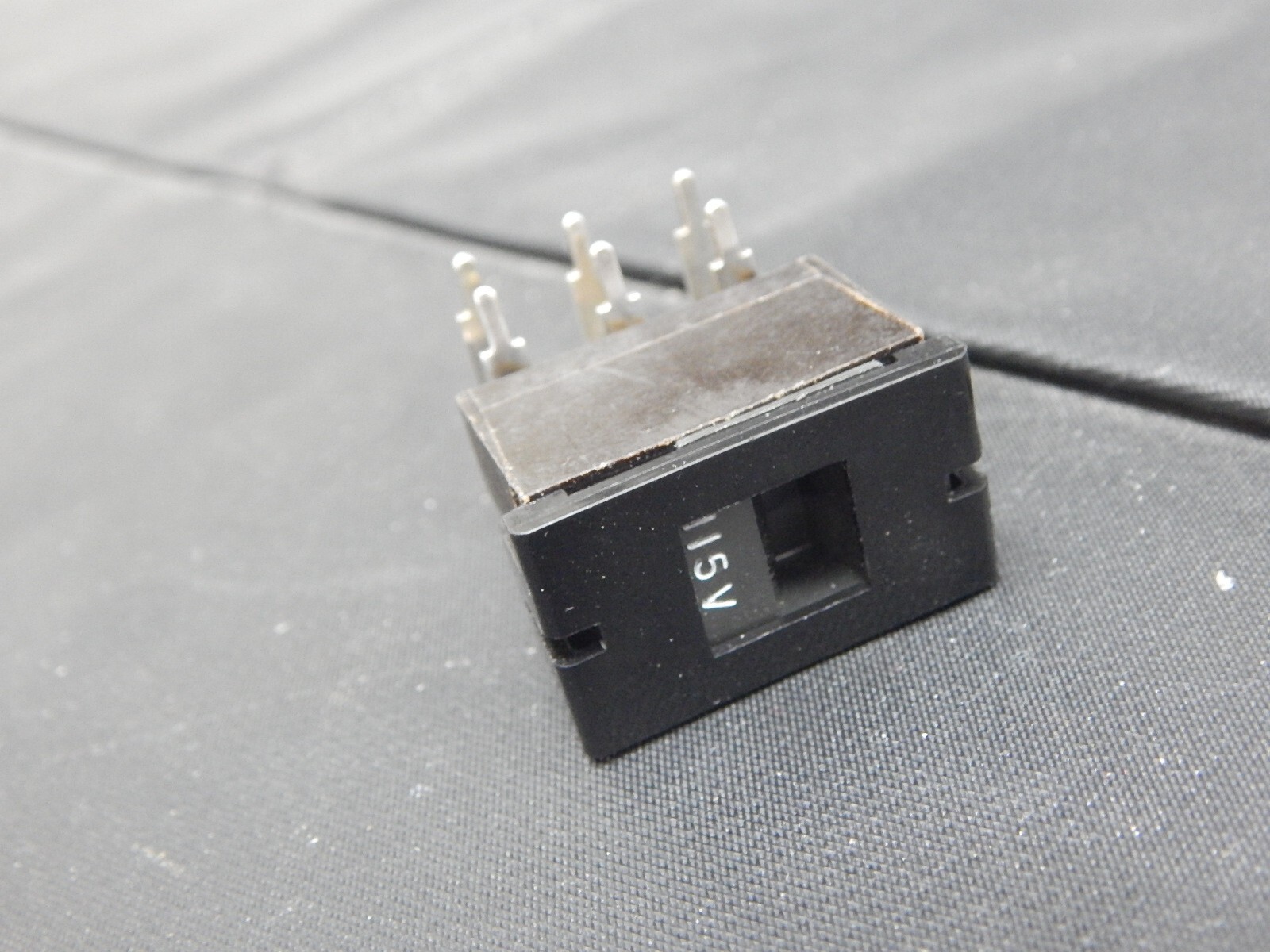 SWITCHCRAFT EPS2-PC3 POWER SLIDE SWITCH, SCREW DRIVER SLOT ACTUATOR
