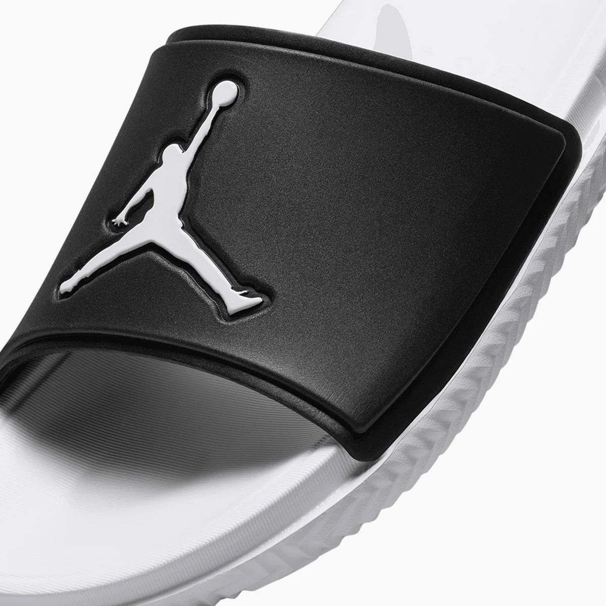 Jordan Play 2.0 Slides Men’s Size 11 US Black/White FQ1598-010 FREE SHIPPING