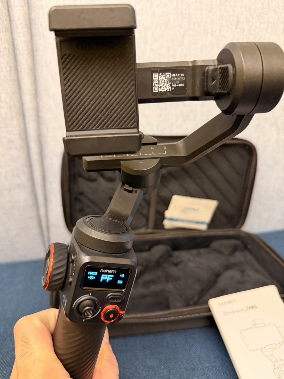 Hohem iSteady M6 Smartphone Gimbal Stabilizer