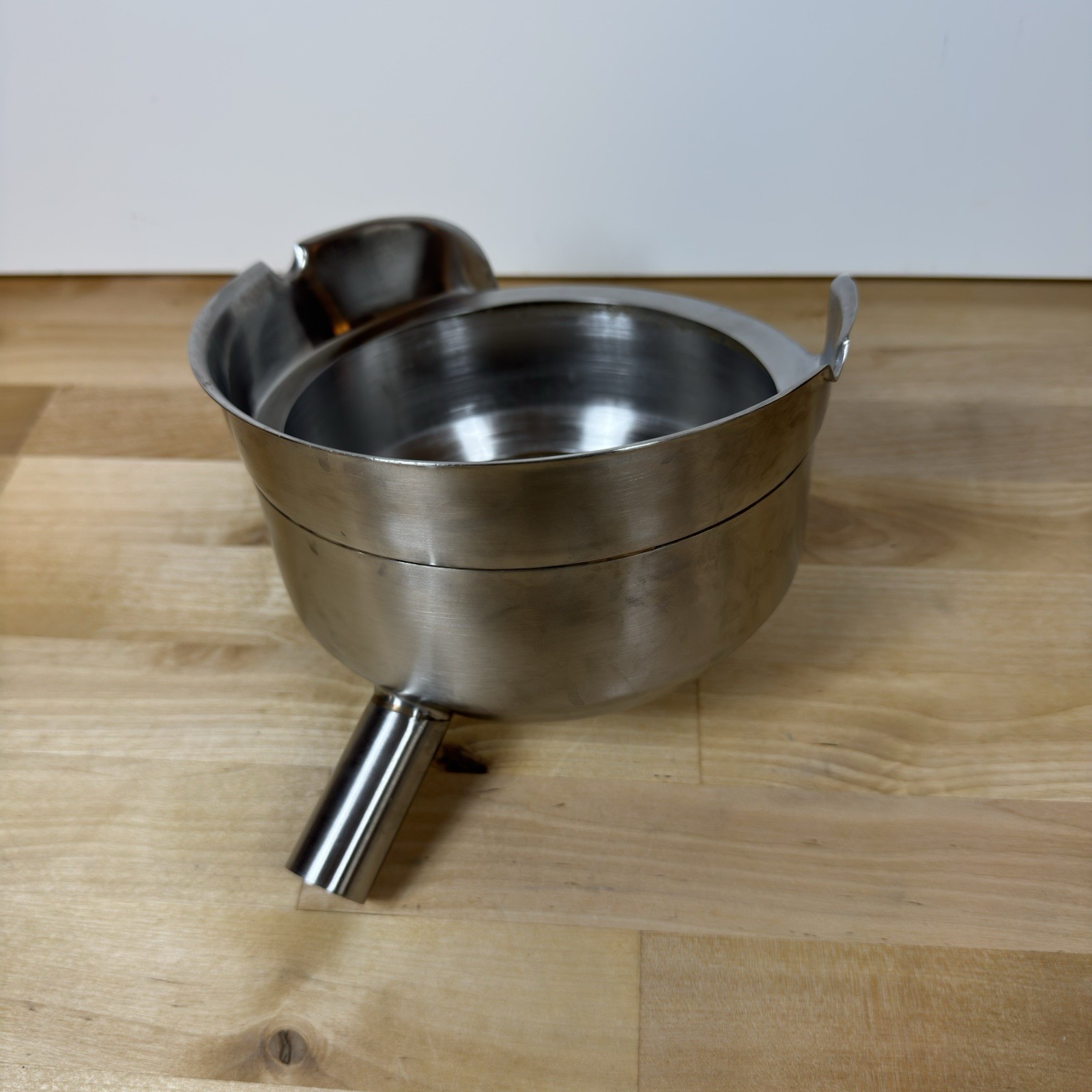 Breville Juice Fountain Elite 800JEXL Filter Bowl Surround Spout Replace Part