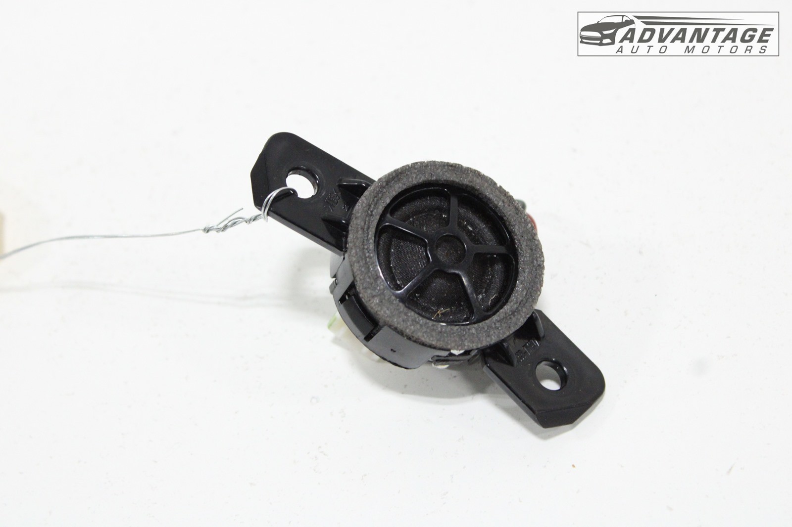 2019-2023 HYUNDAI SANTA FE FRONT RIGHT INSTRUMENT PANEL DASH TWEETER SPEAKER OEM