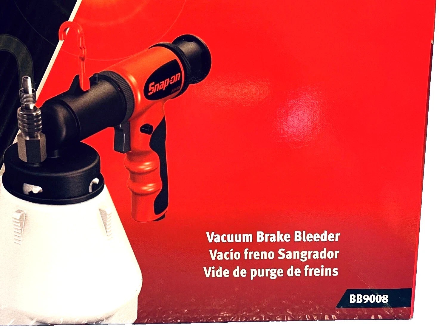 New Snap-on™ BB9008 Vacuum Brake Bleeder