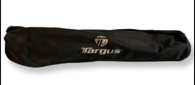 Targus tripod adjustable height up to 4.5 feet