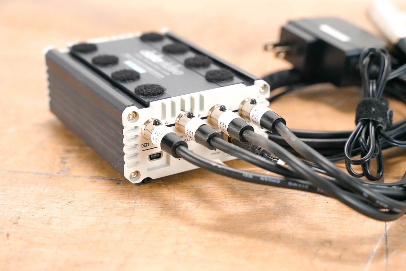 Datavideo DAC-90 SDI Audio De-Embedding Box CG01RFZ