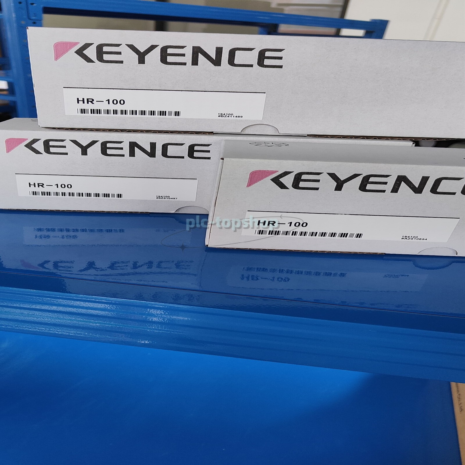 1PC NEW IN BOX KEYENCE HR-100 Barcode Scanner Reader PLC