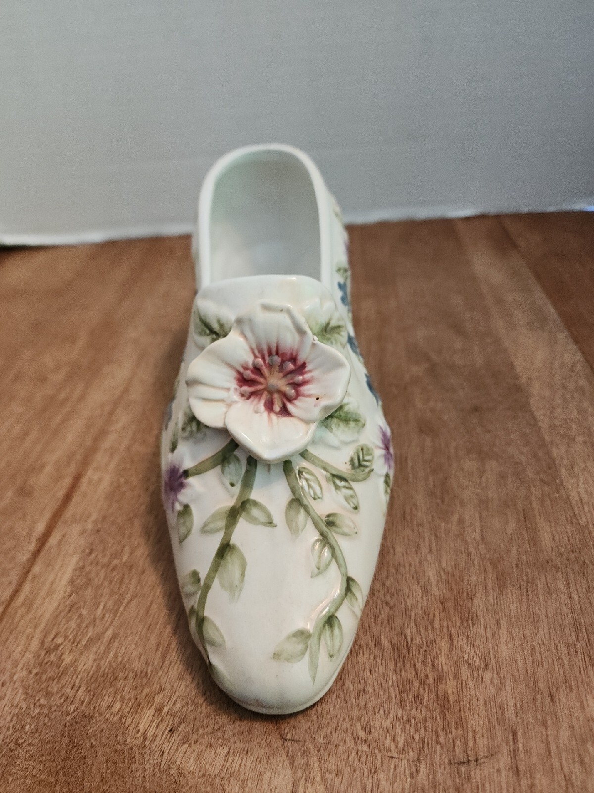 WCL Ceramic Shoe Planter 9" Long x 4" Wide x 4" High