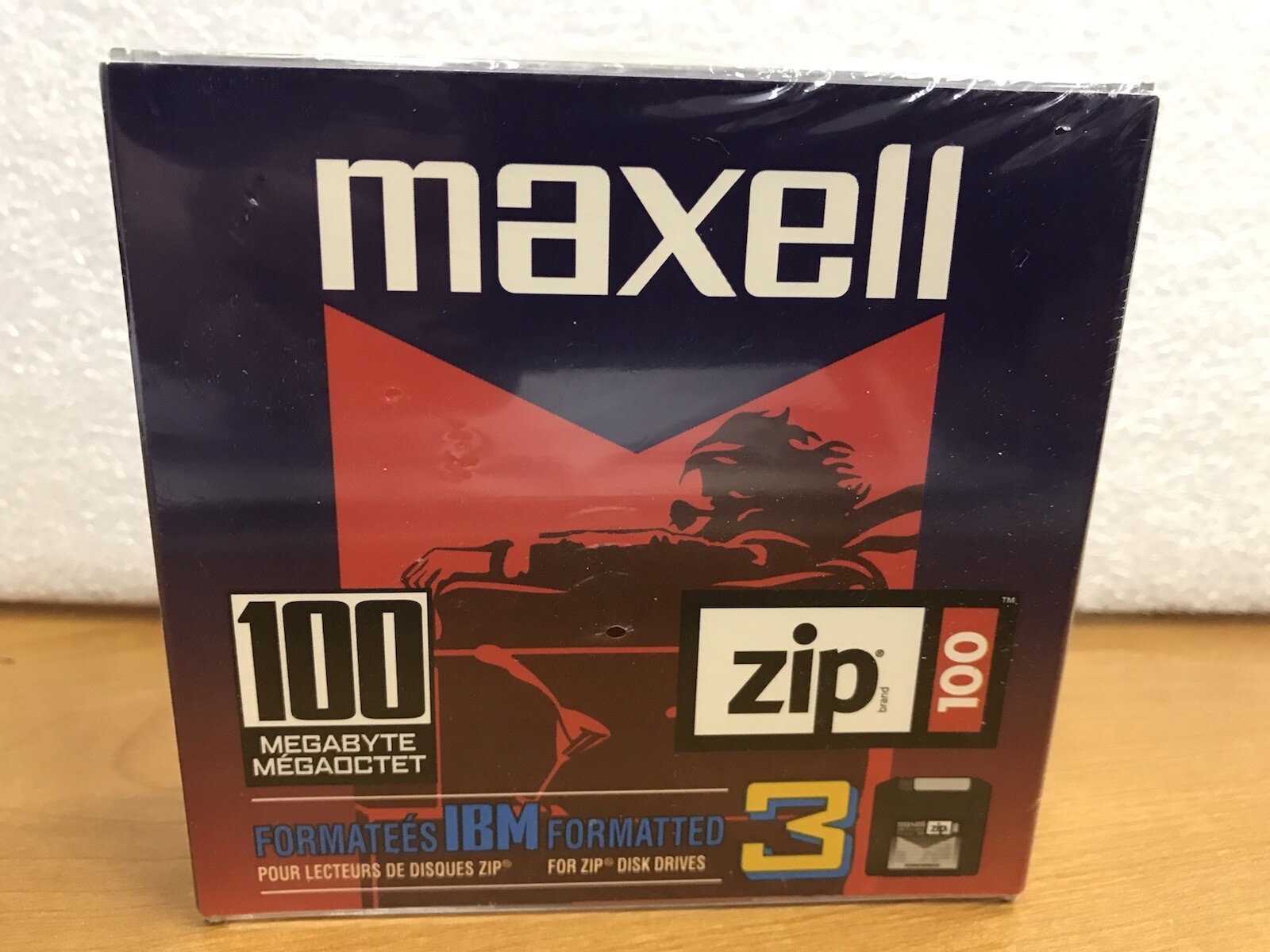 Maxell 100 MB Blank Zip Disks 3-Pack IBM Formatted Sealed