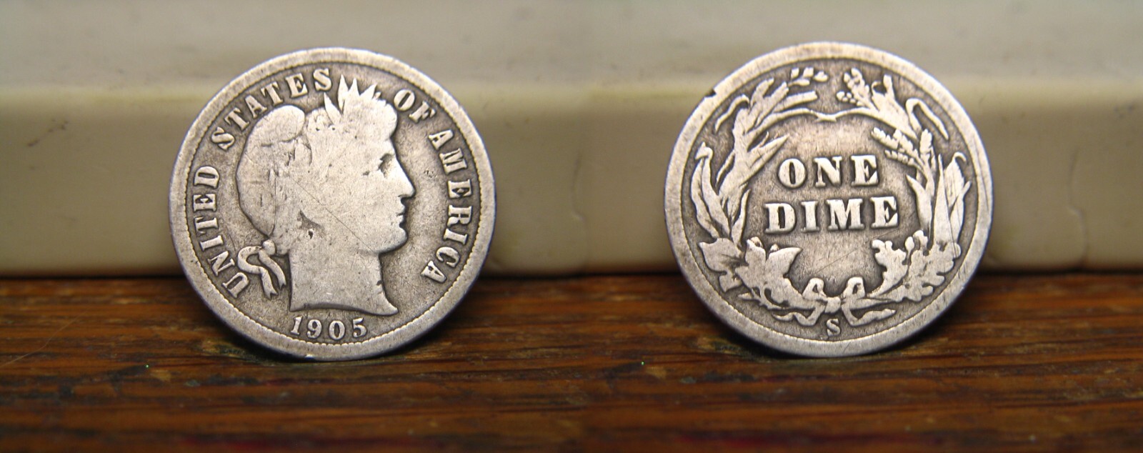1905-S BARBER LIBERTY HEAD SILVER DIME 1905S US COIN