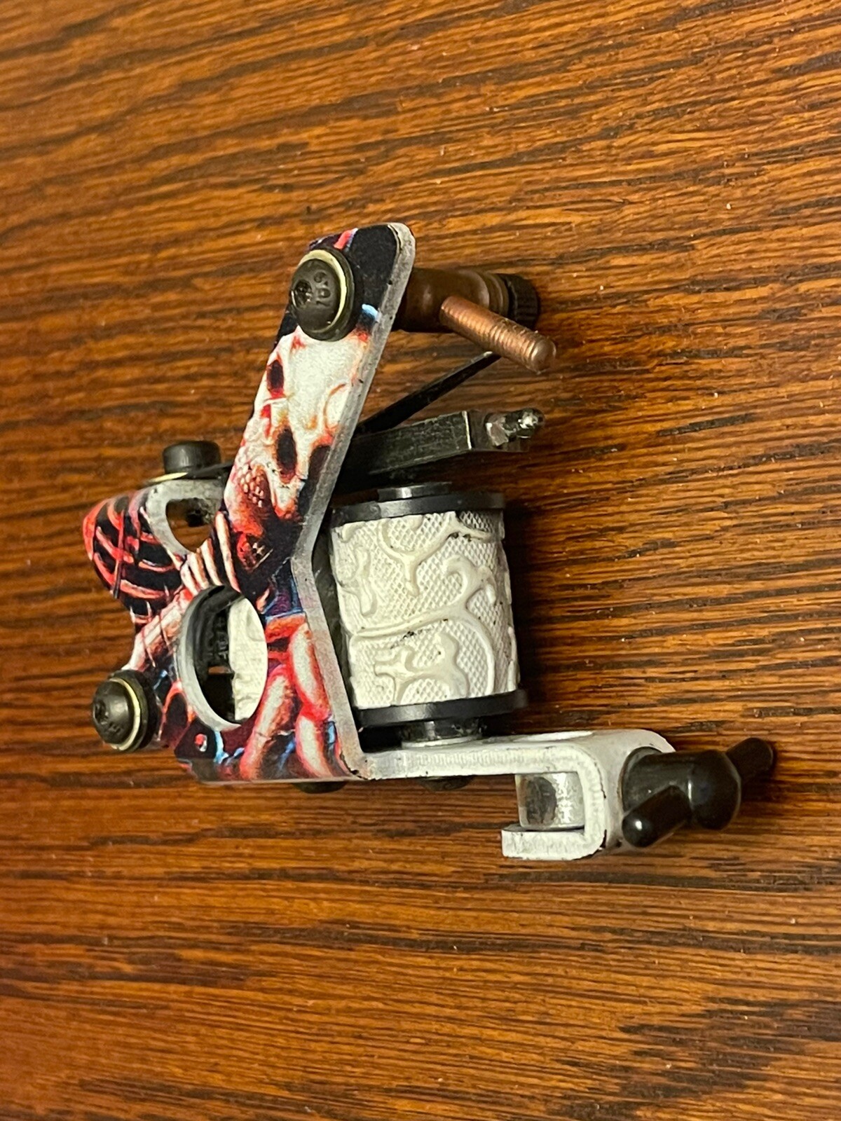 Skull tattoo machine coil Needs Repair