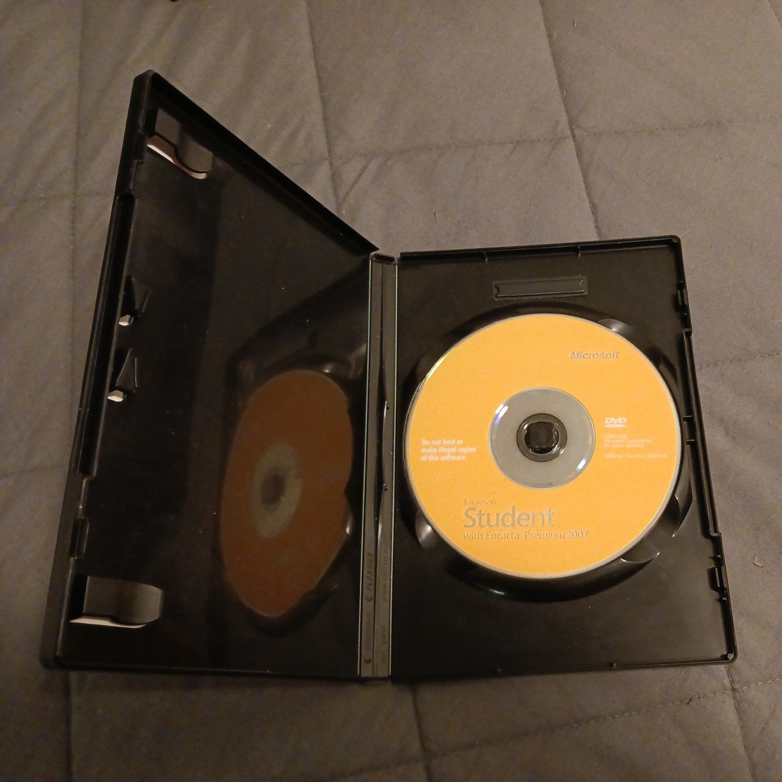 Microsoft Student with Encarta Premium 2007 PC CD-ROM for Windows