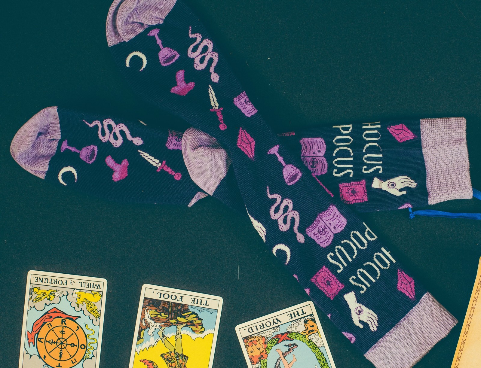 Women's Hocus Pocus Occult Socks Funny Halloween Part Tarot Card Spirits Ghost