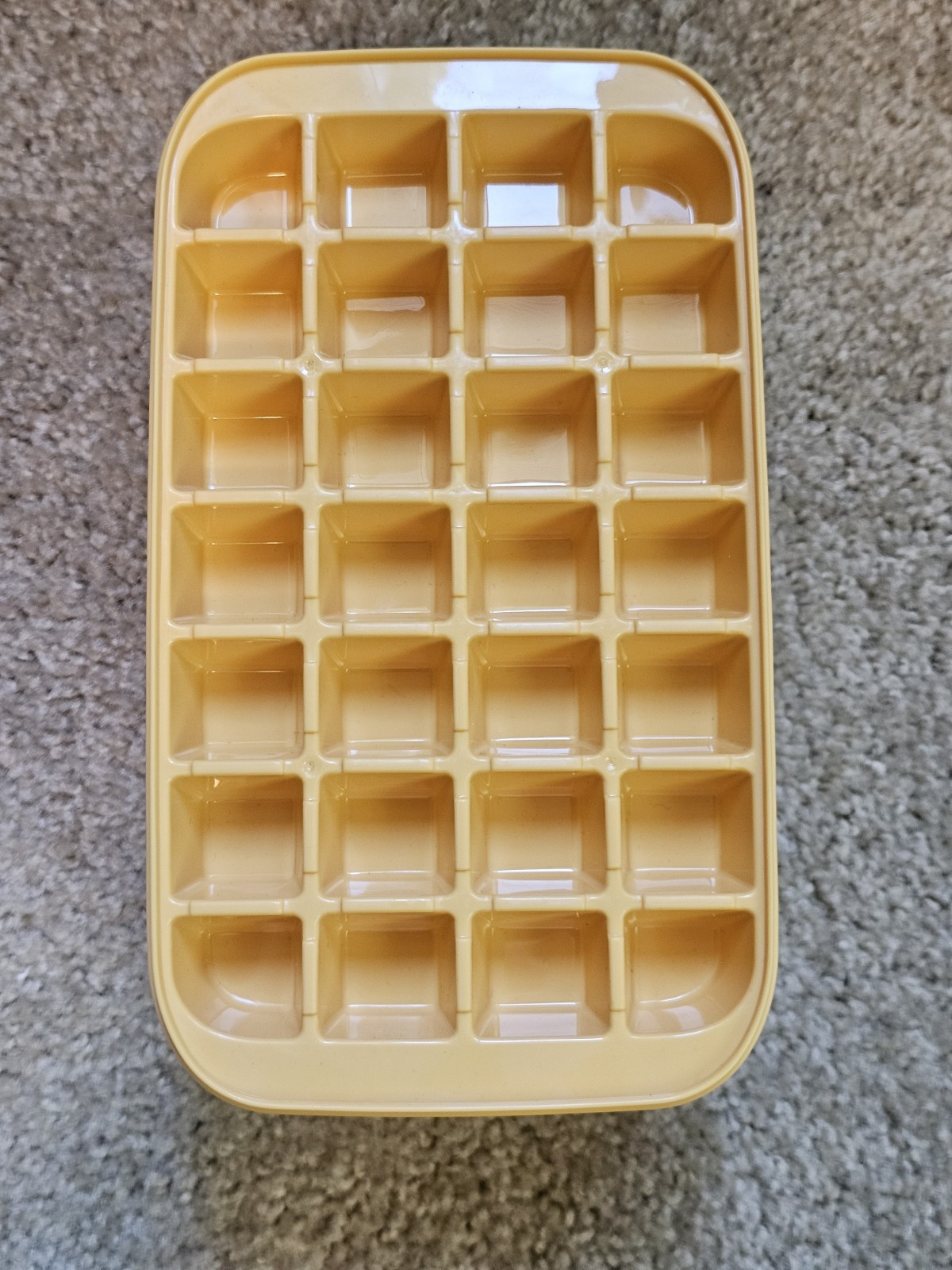 Ice Cube Tray, Scooper & Storage By Ice Lattice, Cold Drinks