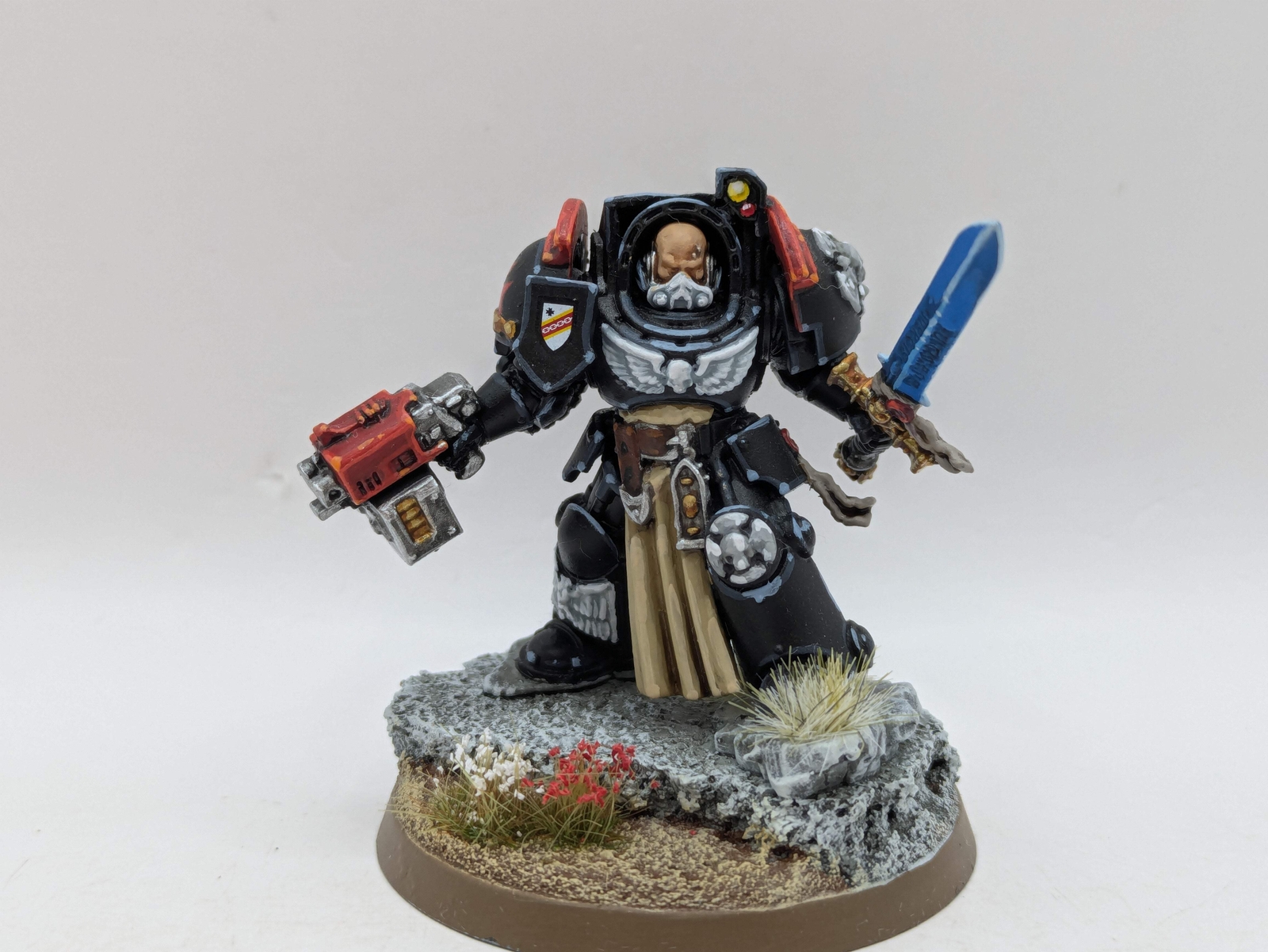 Warhammer 40k: Space Marines Black Templars Terminator Captain - Well Painted (A
