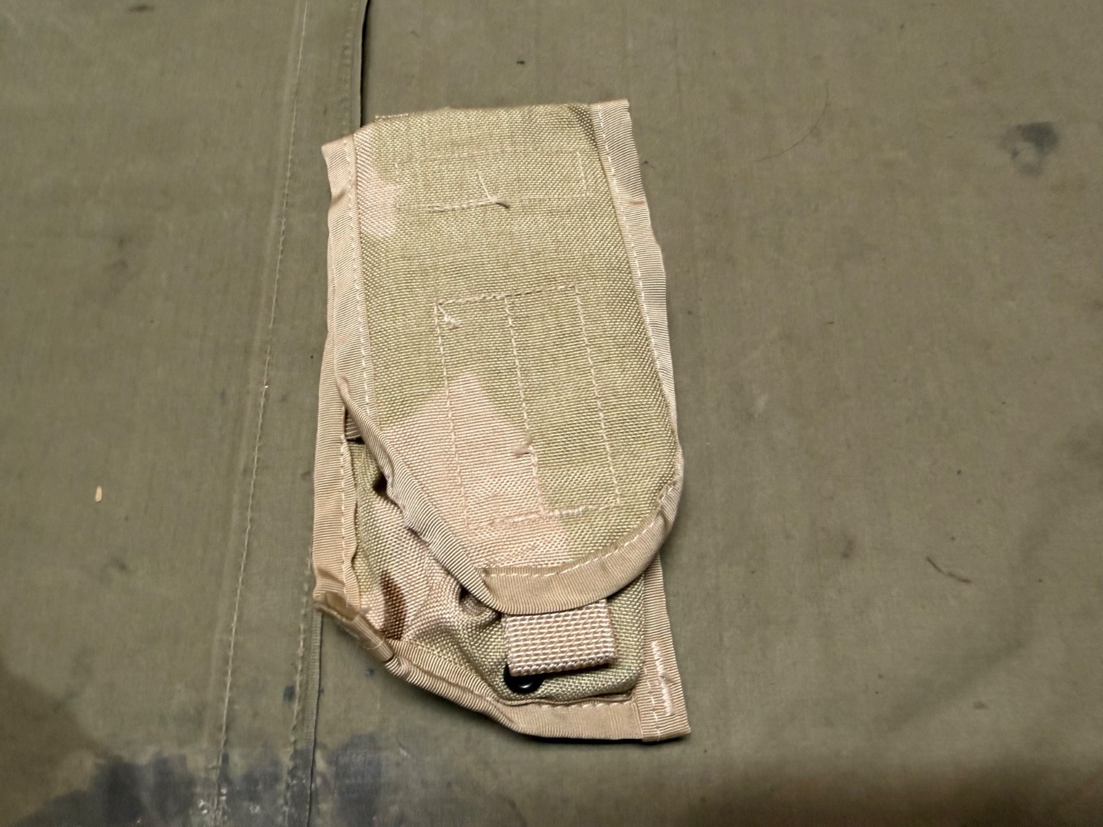 ORIGINAL US ARMY DESERT CAMO IRAQI FREEDOM  MOLLE II 556 AMMO MAG POUCH POCKET
