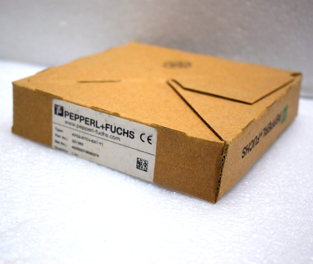 PEPPERL+FUCHS KFD2-STC4-Ex1-Y1 SMART TRANSMITTER POWER SUPPLY P/N: 231365