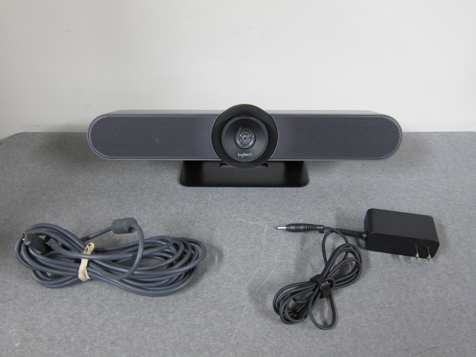 Logitech MeetUp Camera HD Conferencing Webcam w/ USB-C & Power Cable