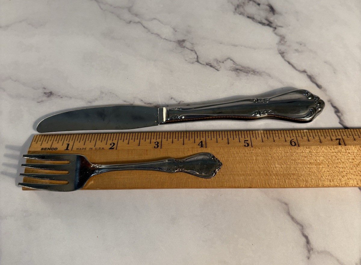 ONEIDA CHATEAU CHILDS FORK AND KNIFE - STAINLESS SILVERWARE