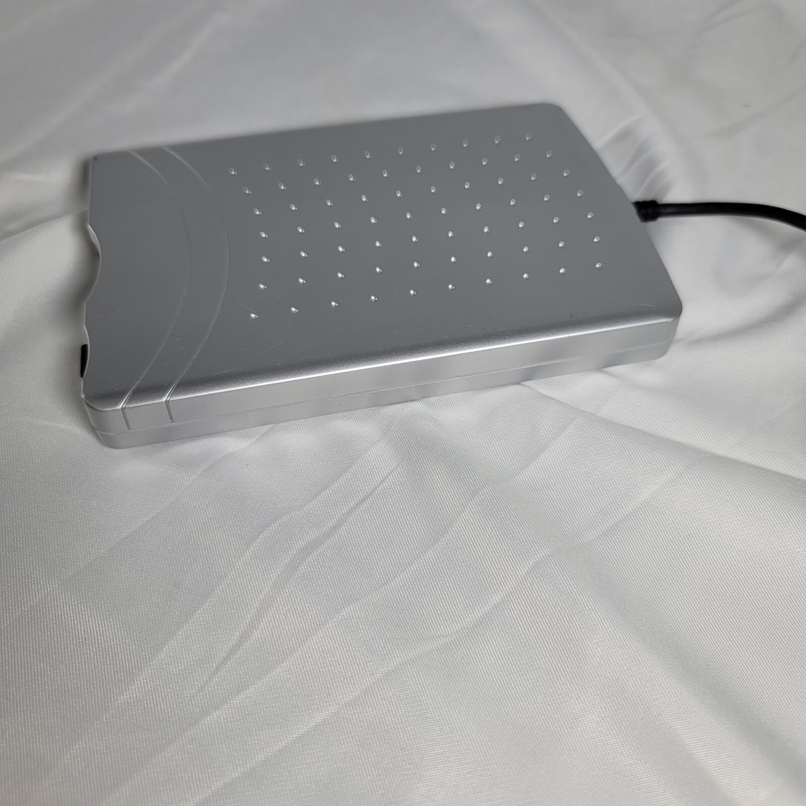 Dynex Slim USB External Floppy Disk Drive DX-EF101 3.5" Diskette Drive- Untested