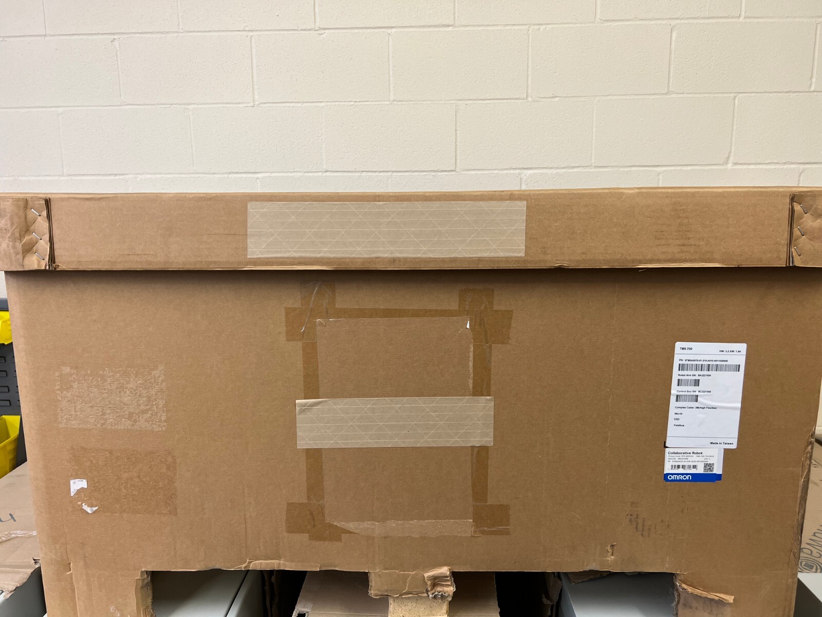 Omron Collaborative Robot - TM5-700 - #RT6-0007021; NEW UNOPENED BOX