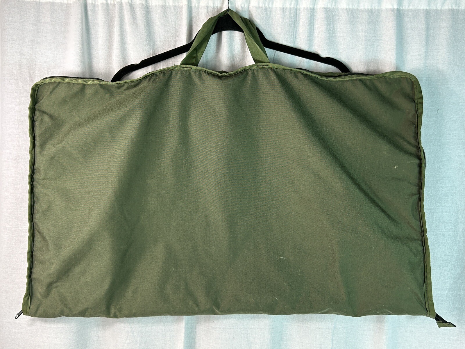 U.S. Military Issue Large OD Nylon Molle Gear Storage Zippered Bag
