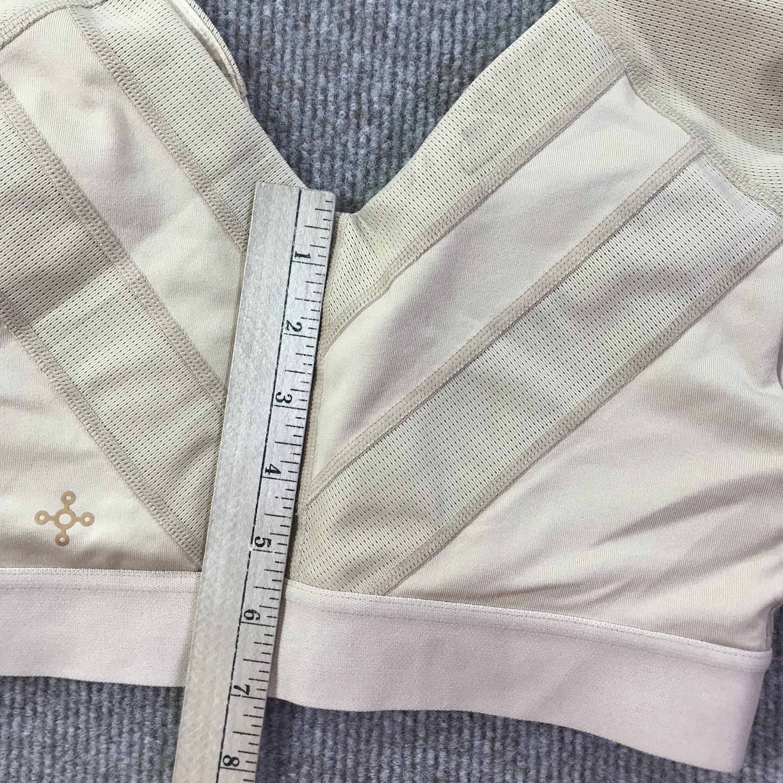 Tommie Copper Shoulder Support Bra Medium Womens Beige Zip Front Compression Top