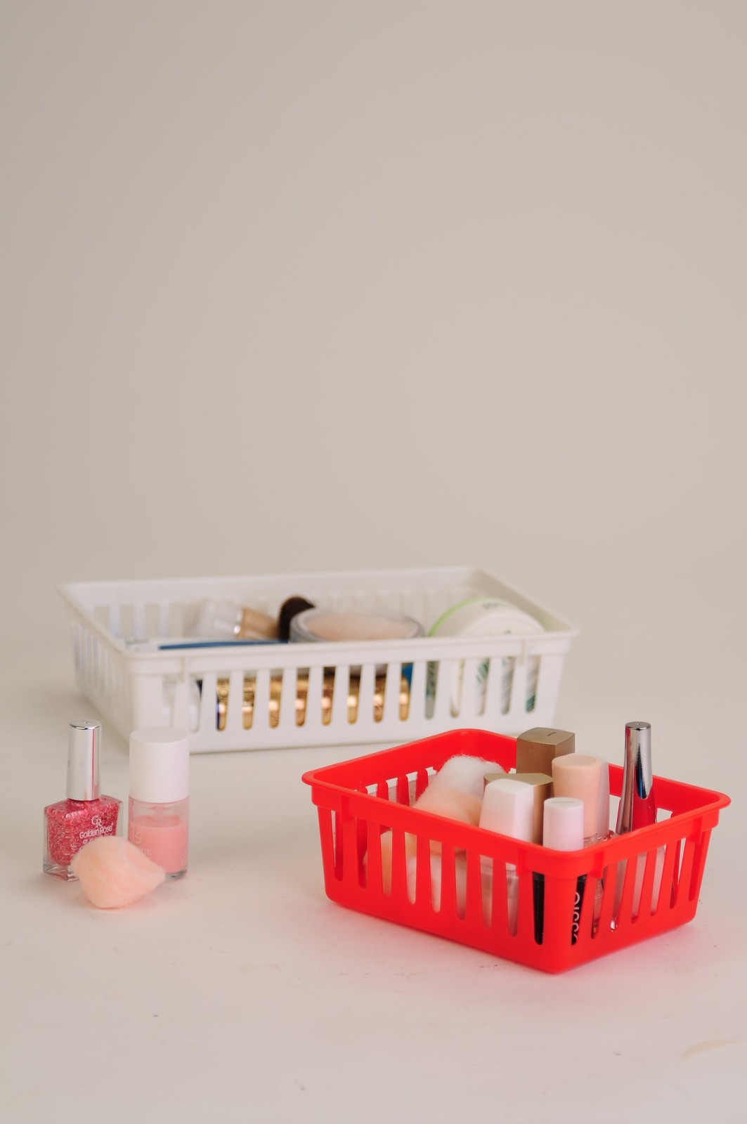 2Pack Plastic Drawer Organizer Storage Bin Set for Kitchen Desk Bathroom Drawer