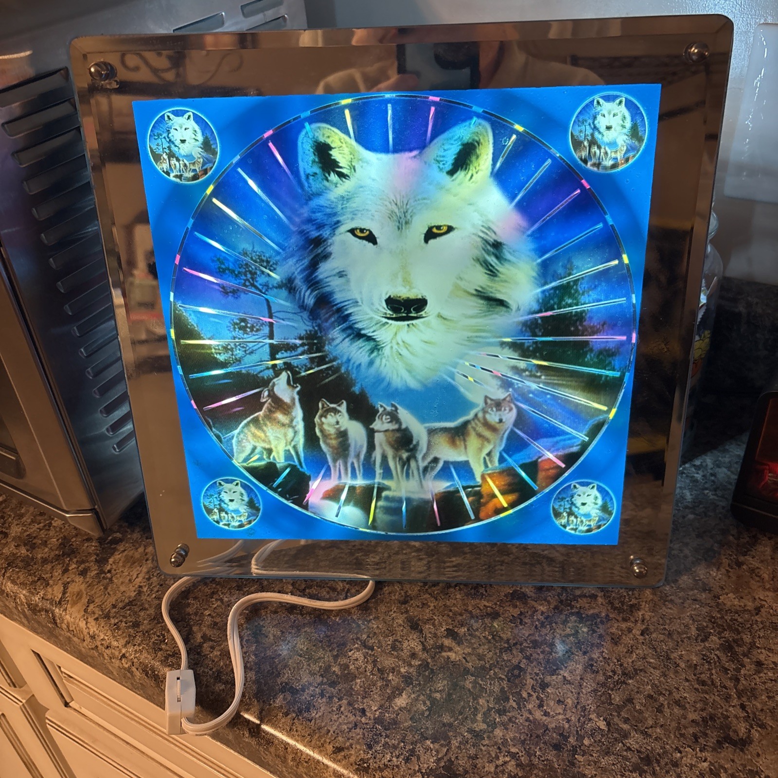 Vintage Wolf  Mirror Motion Light. Plug In. Light Works/spinner When It Wants To