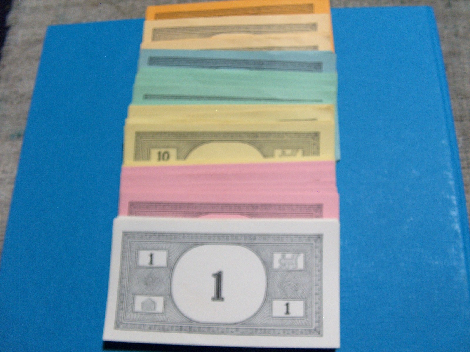 Monopoly Money - Game Replacement Bills / Play Money Mix DULR