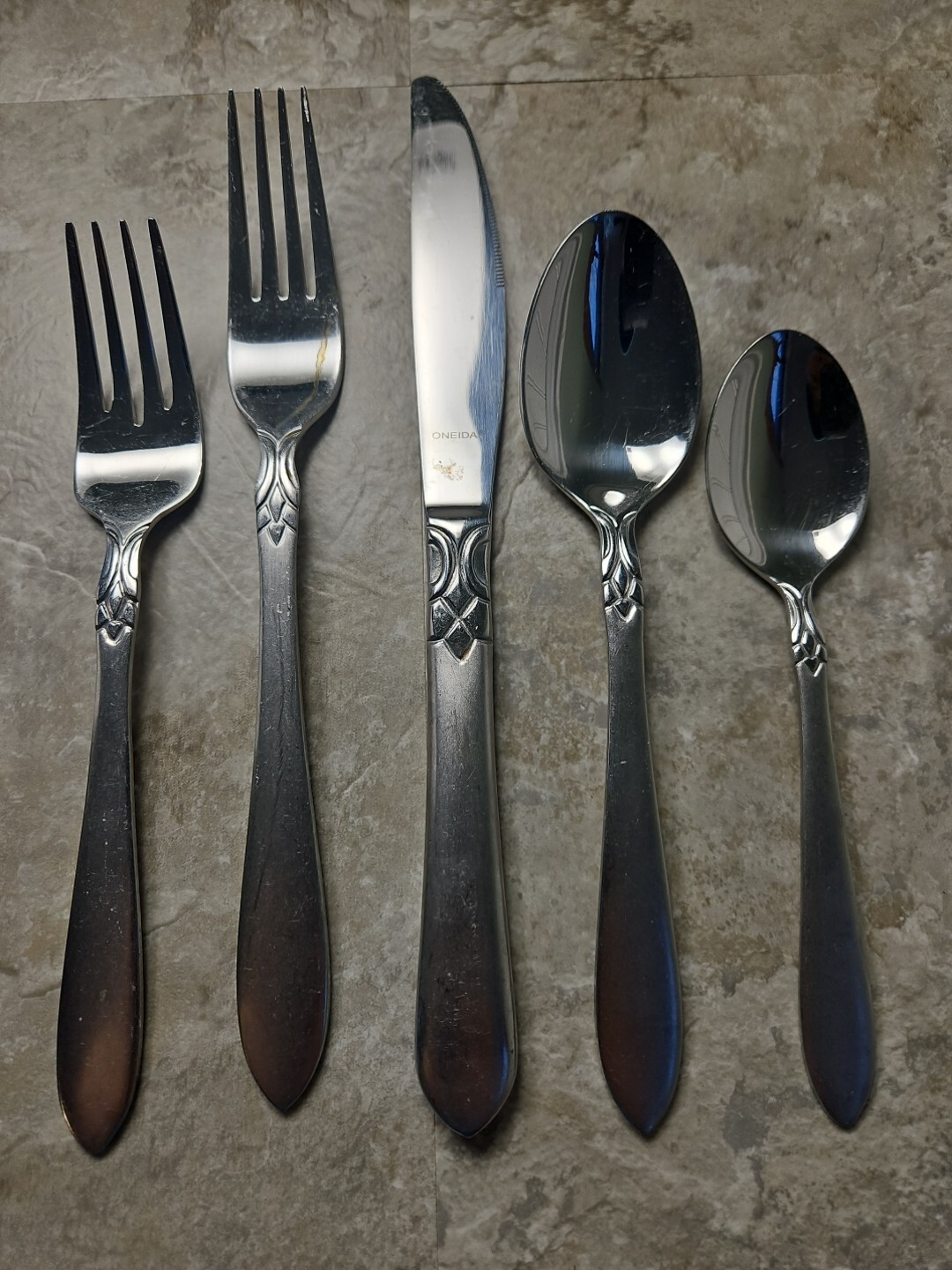 SIMBA aka JACQUELINE  by Oneida Stainless Flatware *FREE SHIPPING orders 4+ pcs.