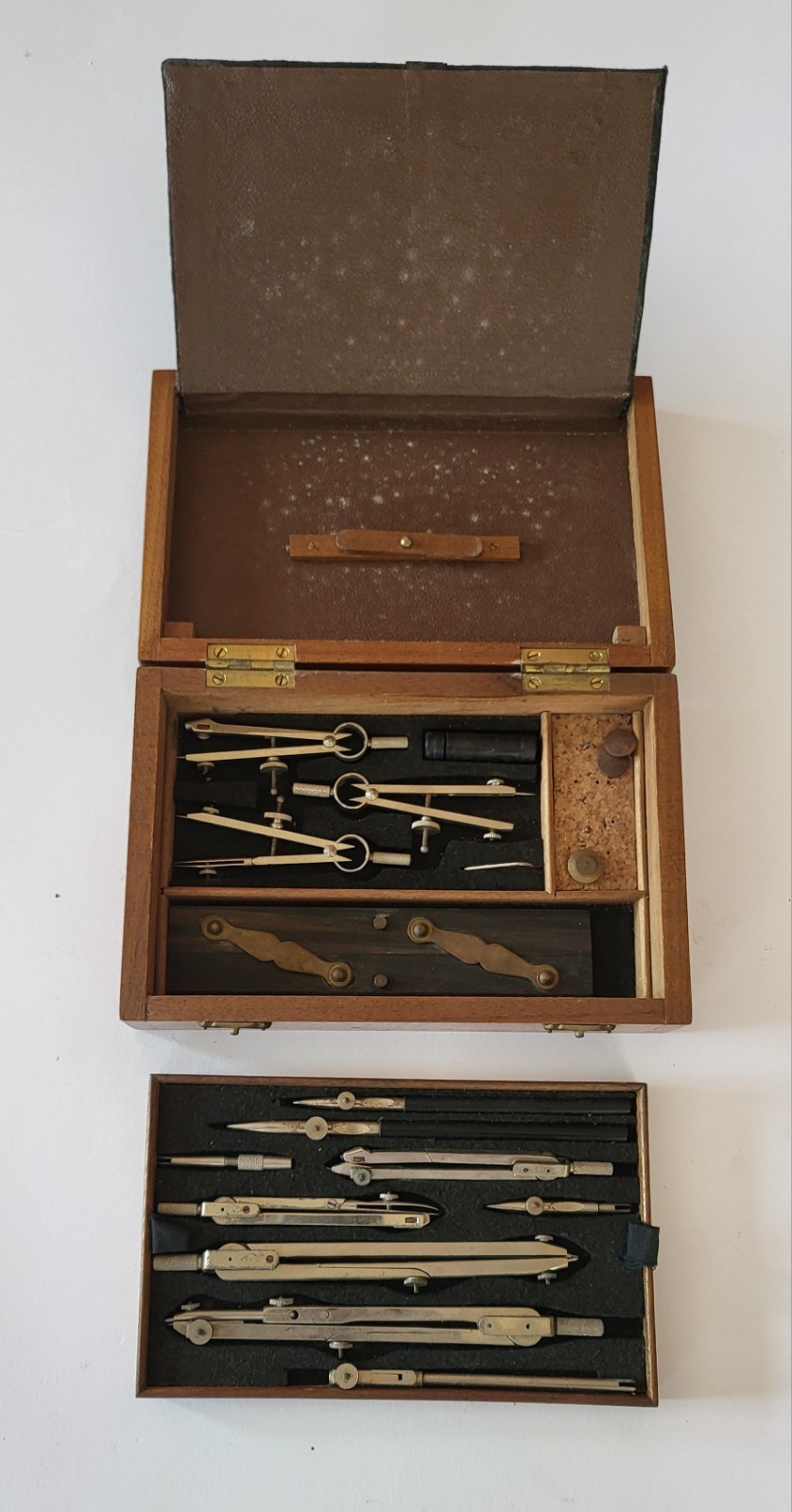 Vintage cased BWC British Writing Co draughtsman's drawing instrument set WWII?
