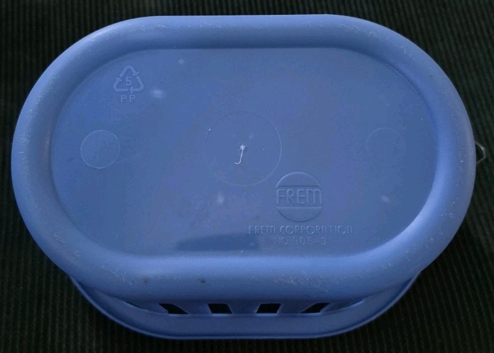 Frem Oval Plastic Gift Basket Bucket Blue Organizer Swing Handle