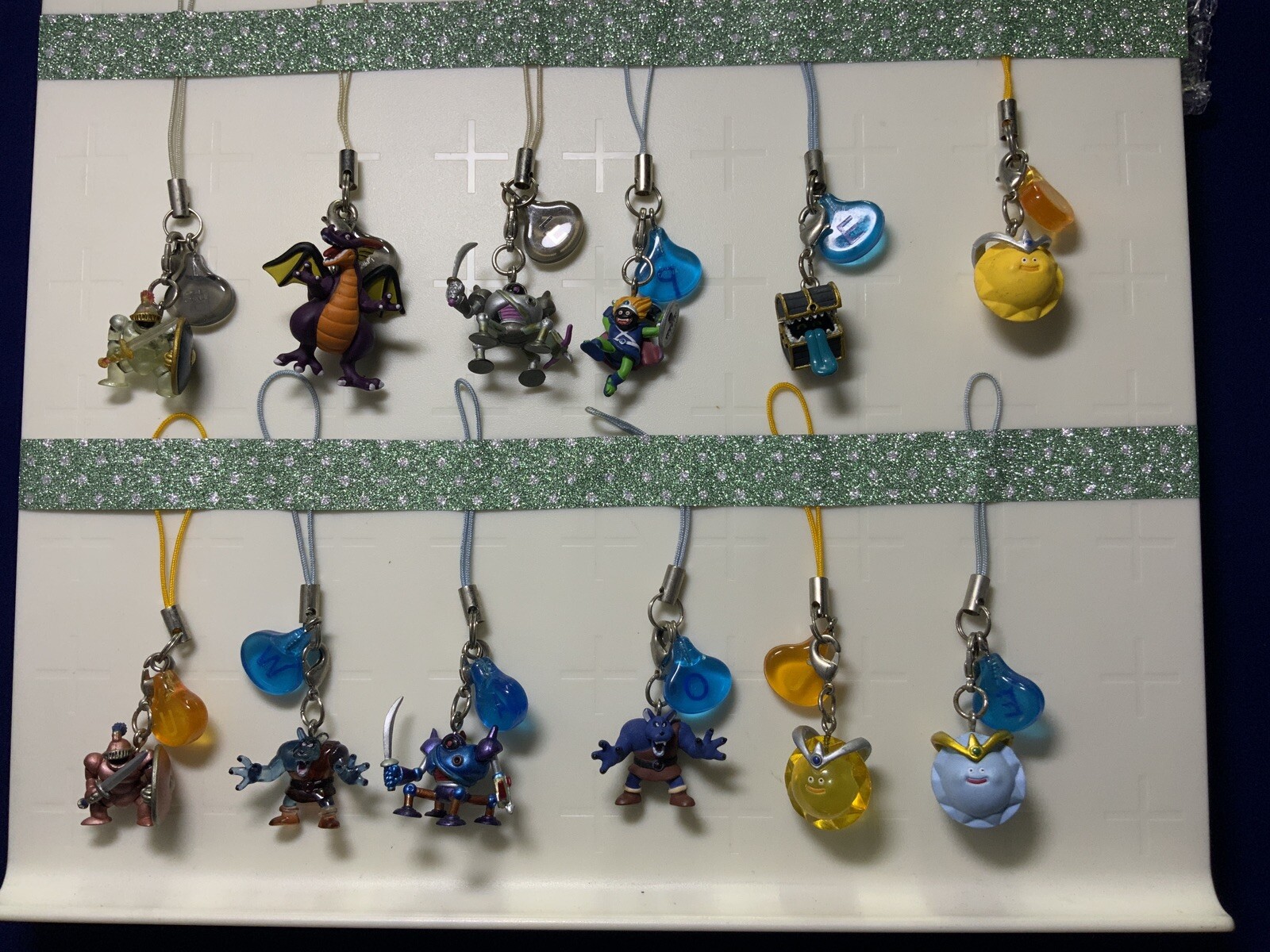Dragon Quest Minifigure Mascot Strap 12 pc. Sooooooo Cute