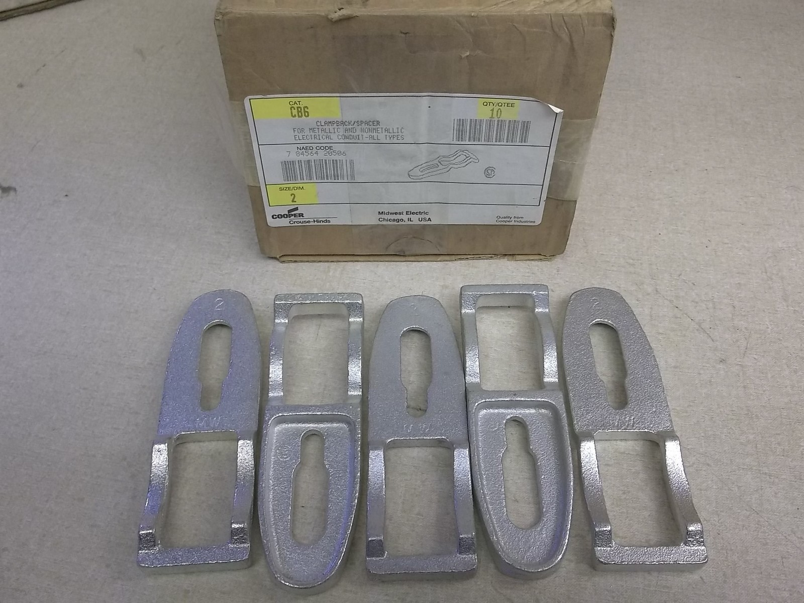 NEW Lot of 5 Clampback/Spacer Metallic Nonmetallic Electrical Conduit Size/DIM 2