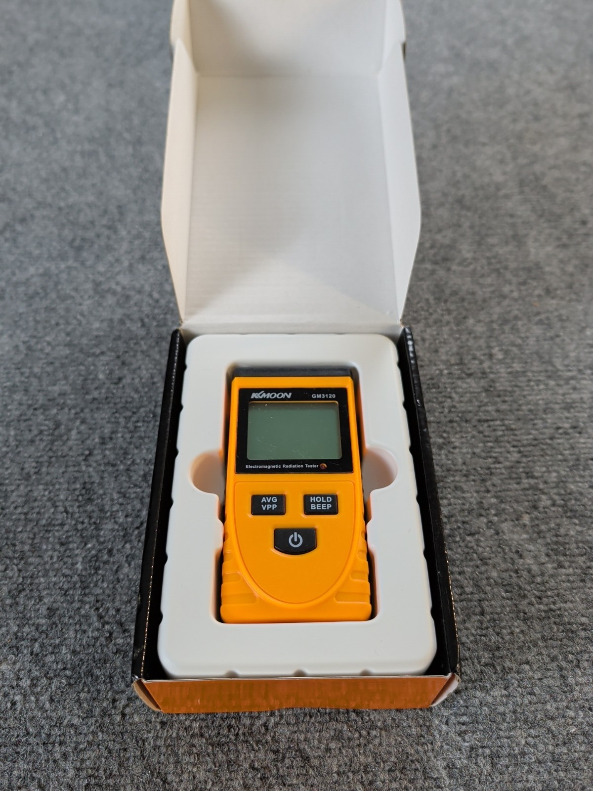 GM3120 LCD Digital Electromagnetic Radiation Detector Meter Tester Dosimeter