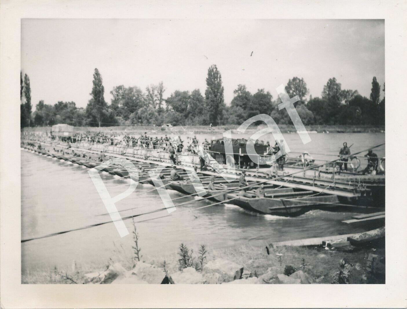Photo WW II Wehrmacht Soldiers Pontoon Bridge Vehicles Convoy F1.39