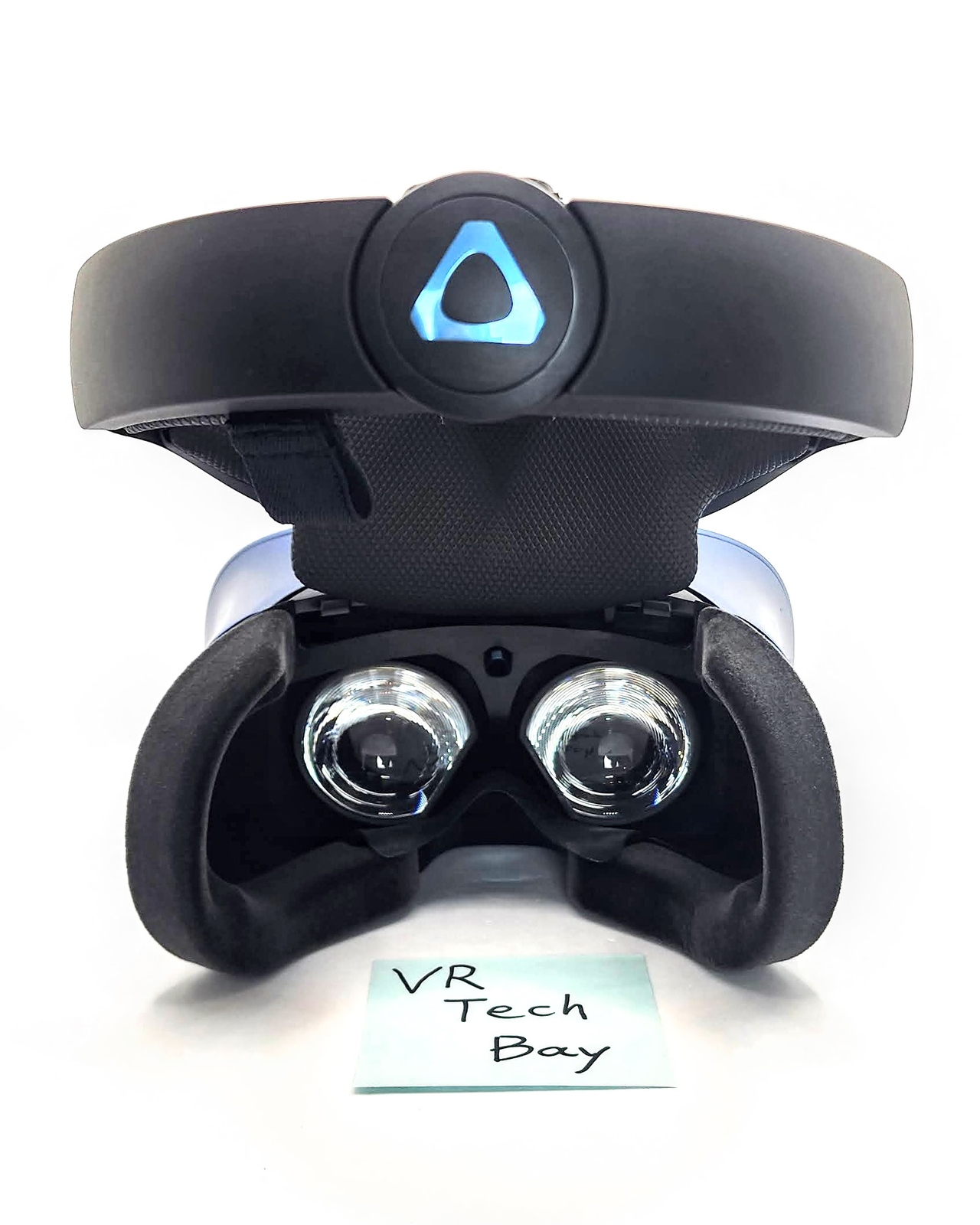 HTC Vive VR Cosmos Headset