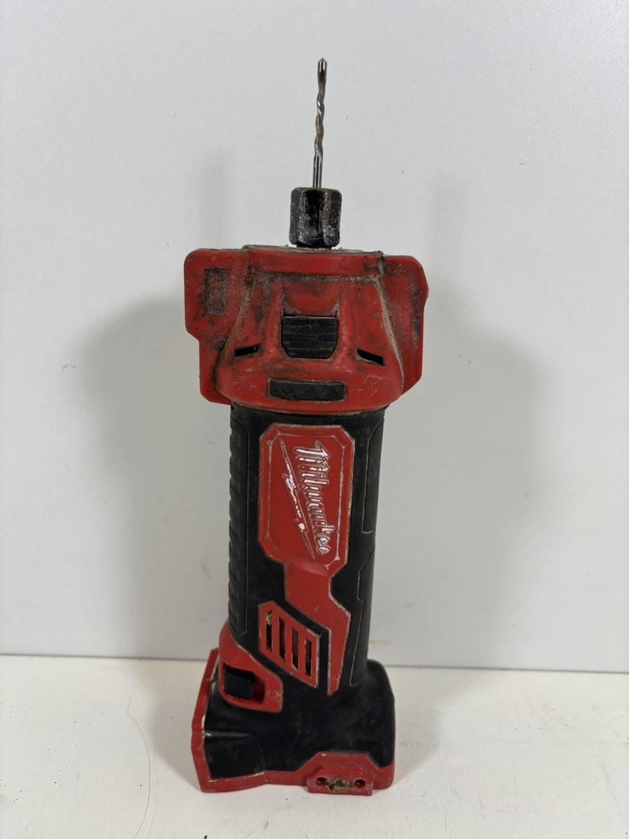 MILWAUKEE CUT OUT TOOL 2627-20 (P09027306)