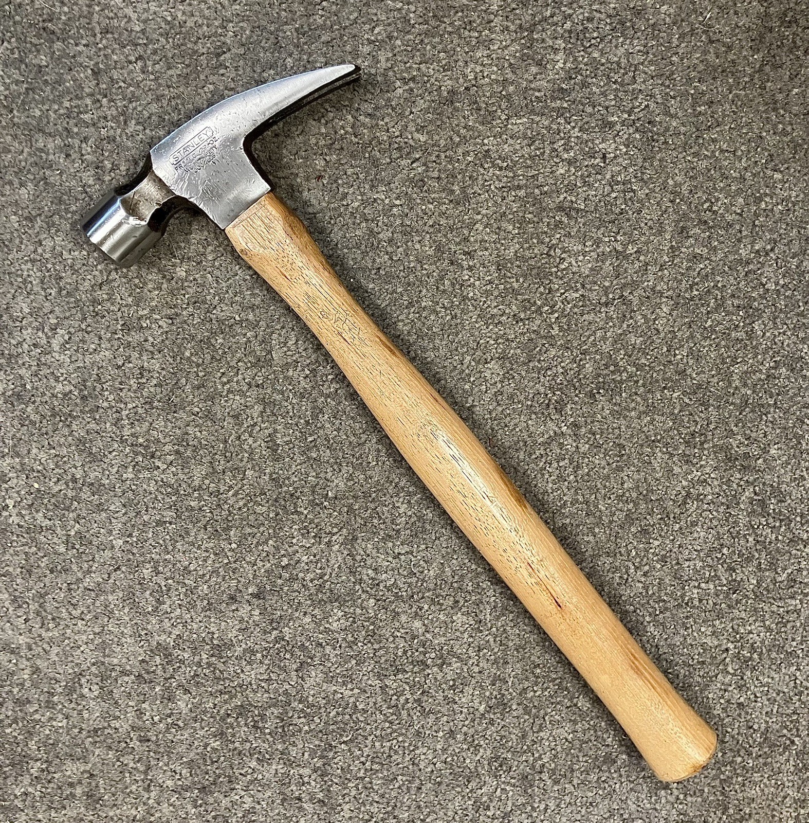 Vintage Stanley FR22LC Framing Hammer - 22 oz. - Waffle Head - USA - 17”