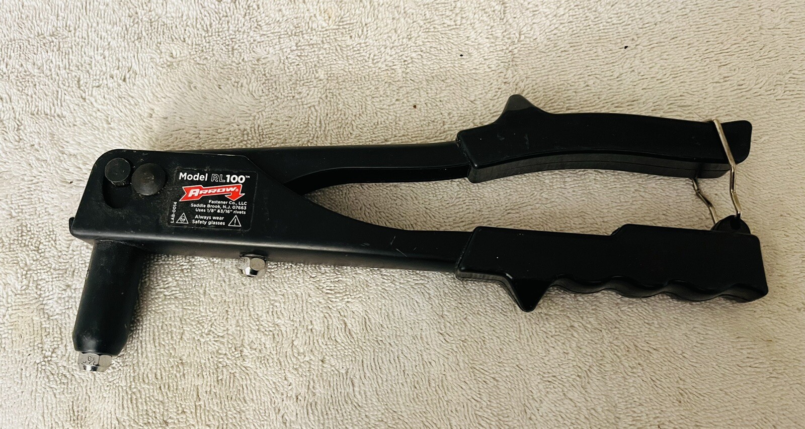 Arrow Fastener Standard Riveter RL100