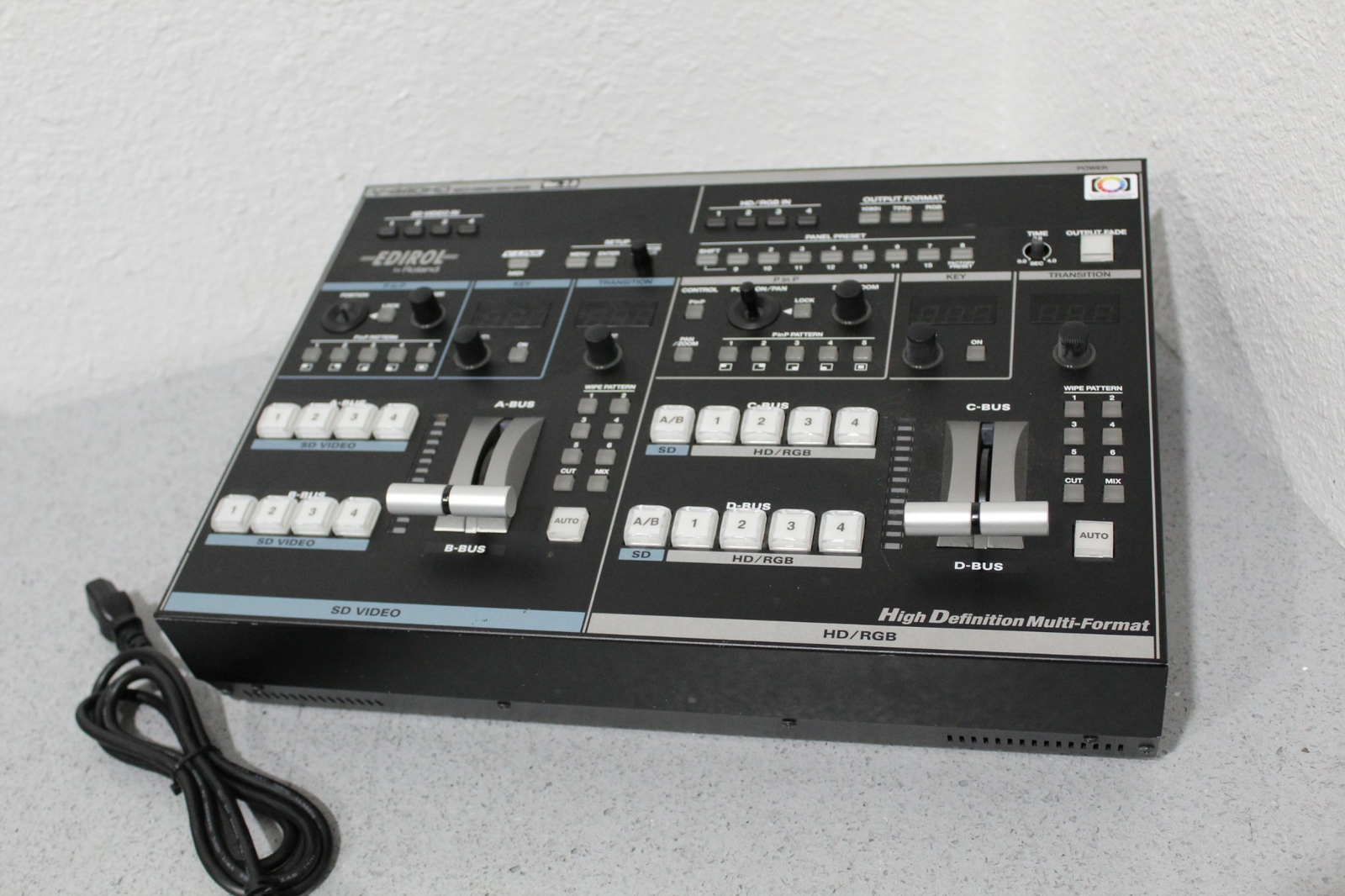 Edirol Roland V-440 HD SD HDTV Video Mixer V440HD Fully Tested FREE SHIPPING