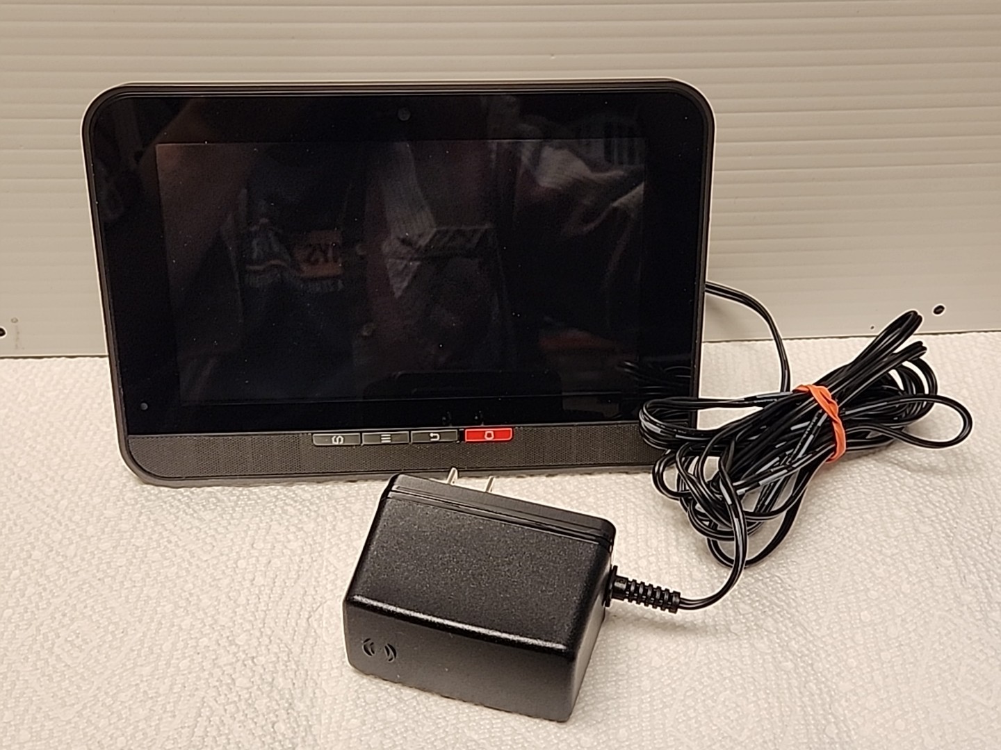 Xfinity Home Touchscreen Controller Model  HW9 & Adapter
