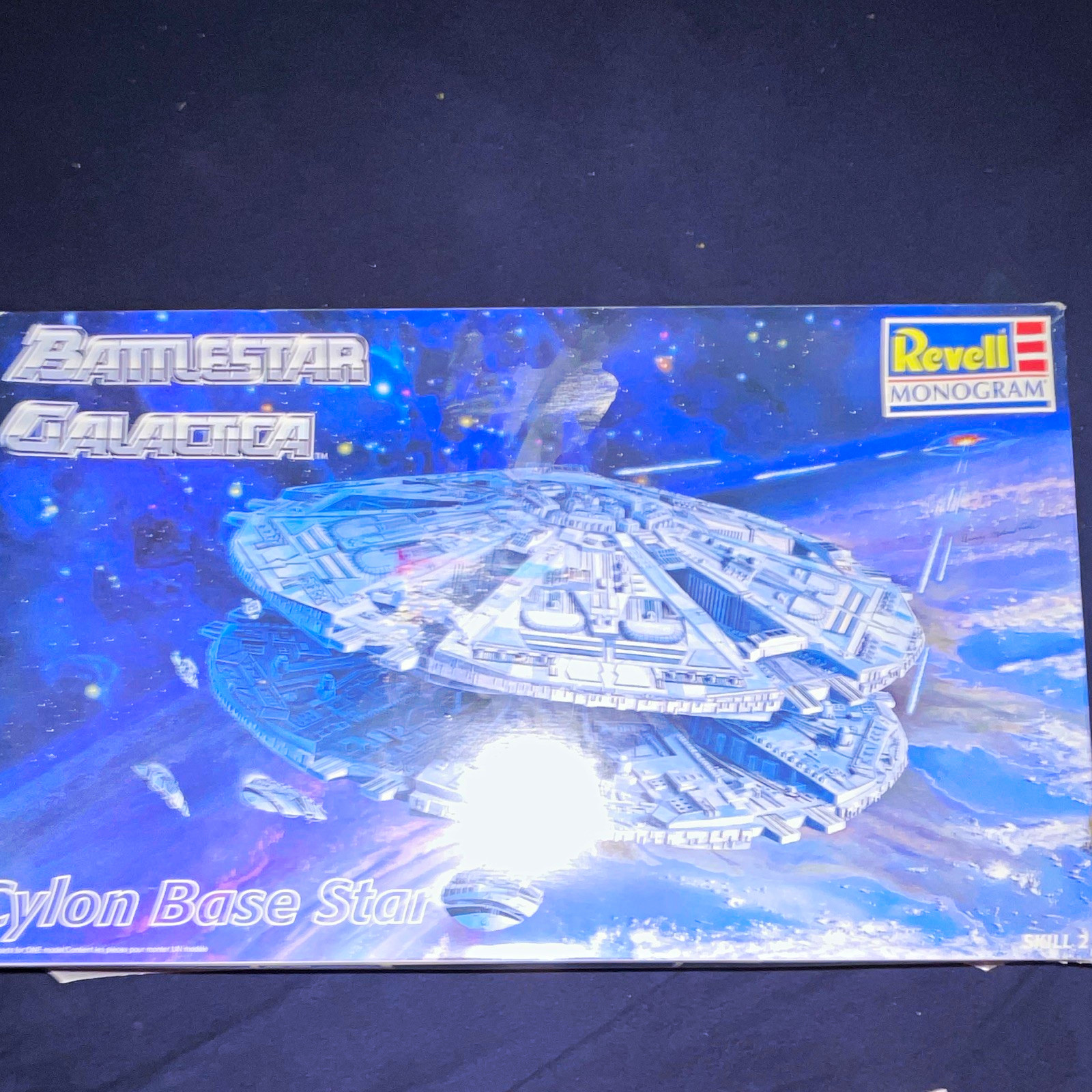 Revell Monogram Battlestar Galactica Cylon Base Star 1:4100 Kit w/ Stand 3619